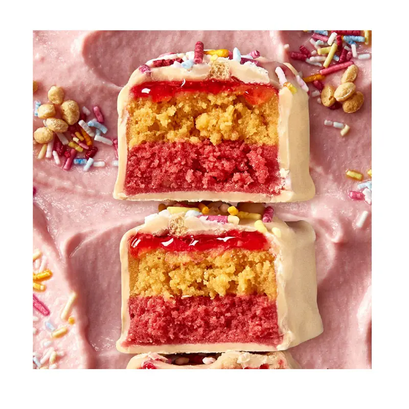 My Protein Πρωτεϊνική Μπάρα 6 στρώσεων με γεύση Vanilla Birthday Cake, 1 τεμάχιο